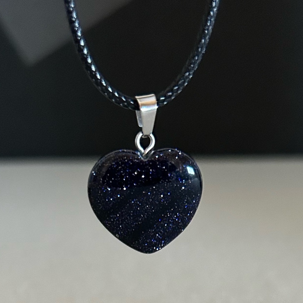 Blue Sandstone Heart Shaped Pendant Natural Crystal Gemstone Necklace